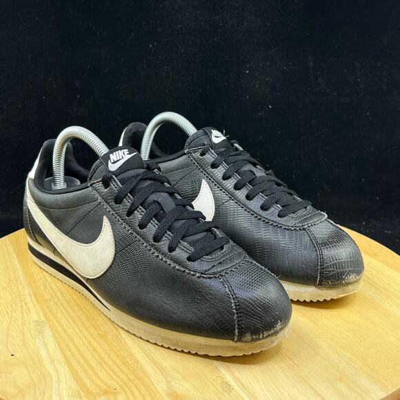 Nike Cortez Classic Black White 398436-010 Womens Size 9 - Picture 4 of 10